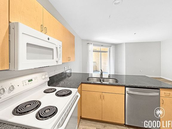 5th image of 1501 Front St Unit 432