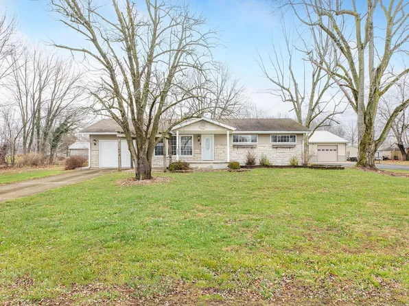 215 N Lincoln St, Bunker Hill, IL 62014