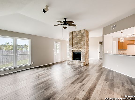 2nd image of 3505 Herron Ct