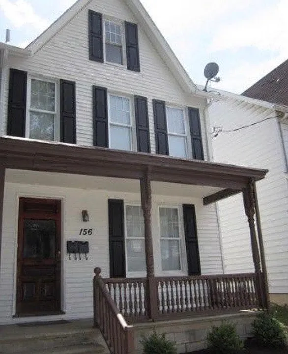 156 Bullman St #1