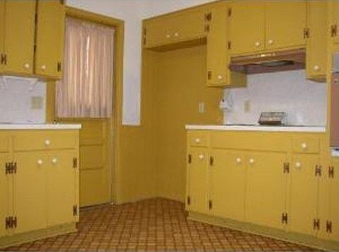2nd image of 566 Janet Ln
