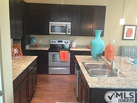 2nd image of 1233 Caladium Ave