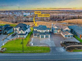 74 S Cimarron Estates Dr, Okotoks, AB T1S 0R2