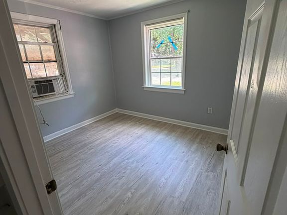 4th image of 1217 Session St #A