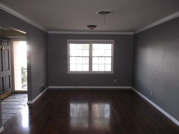 2nd image of 3222 W Dengar Ave