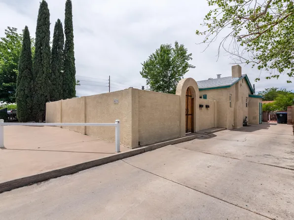 619 Adams St NE, Albuquerque, NM 87110