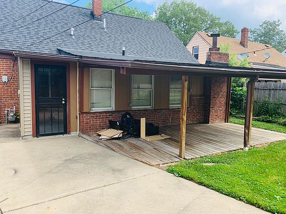 4th image of 20650 Crystal Ave