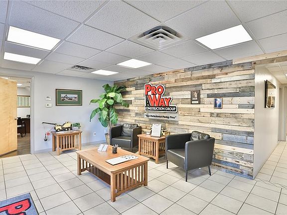 3rd image of 7001 Gibsonton Dr
