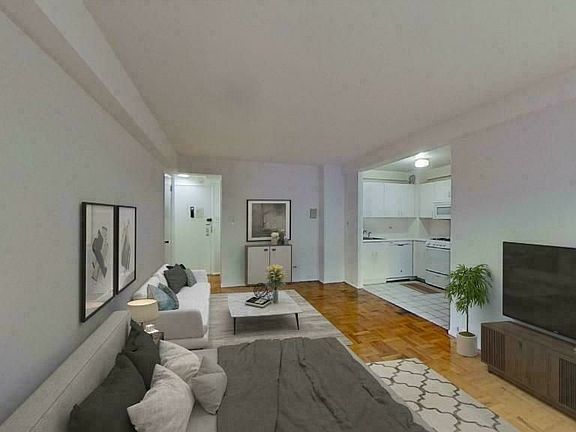 2nd image of 117 E 37th St APT 5E