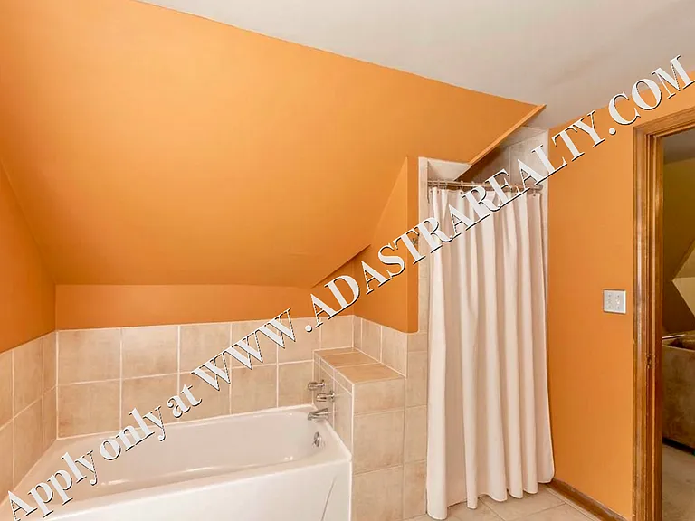 2715 Holmes St — Photo 24