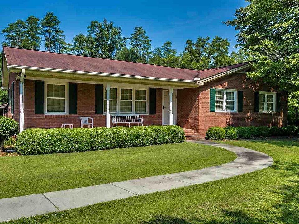 1st image of 145 Glasshill Dr