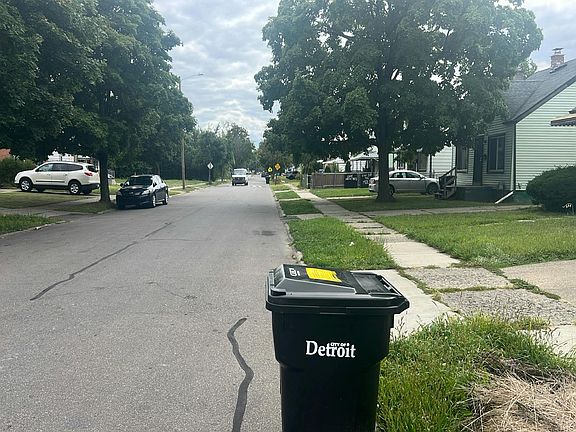 4th image of 6395 Stahelin Ave