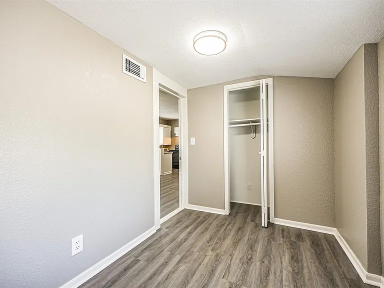 216 Redan St #5 — Photo 20