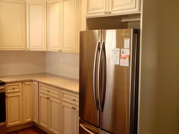 3rd image of 626B Huntington Dr