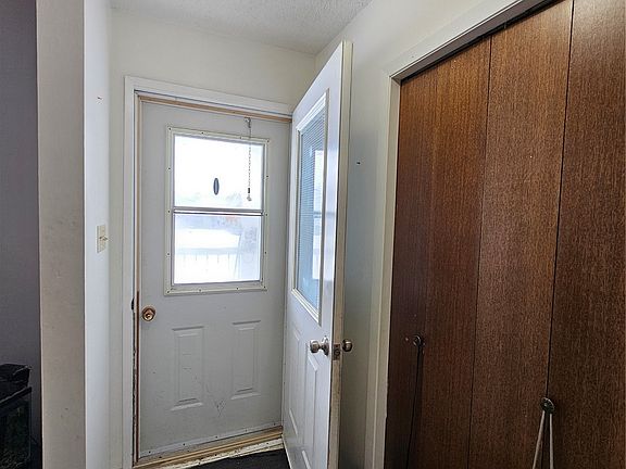 2nd image of 107 Jubilee Bay