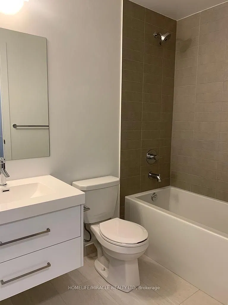 1 bed, $2,197 — Photo 4