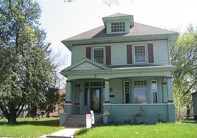 Exterior Front