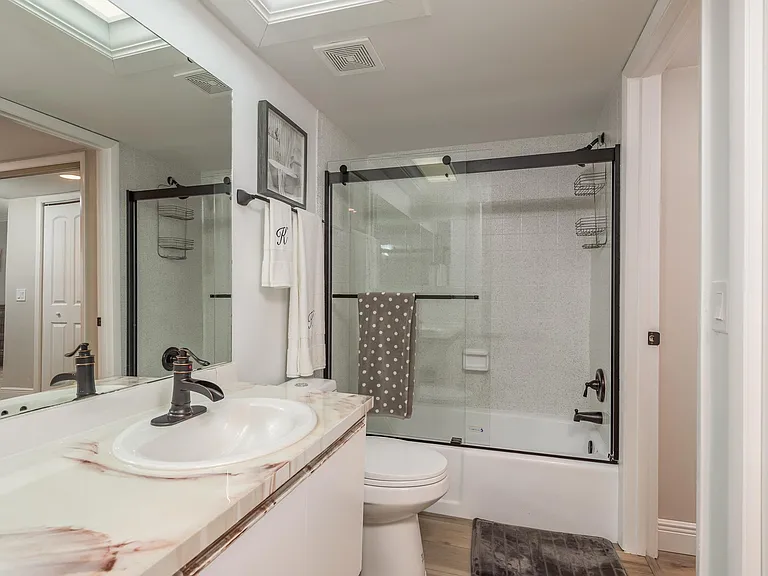 3062 Eastland Blvd #11 — Photo 15