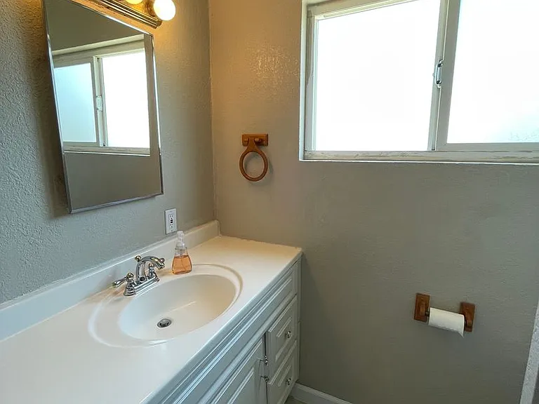17121 N Brannon Ave — Photo 11