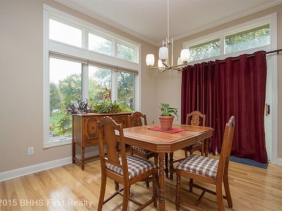 5th image of 1679 Glade Dr SW
