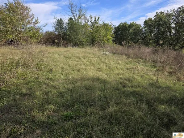 409 Guthrie St, Horse Cave, KY 42749