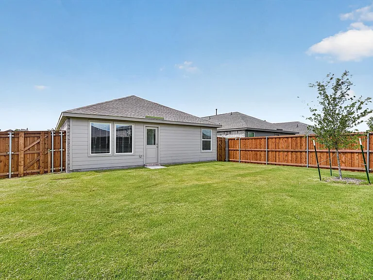 1601 Elliott Rd — Photo 19