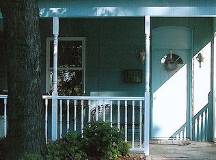 3851 Roland Ave, Baltimore, MD 21211