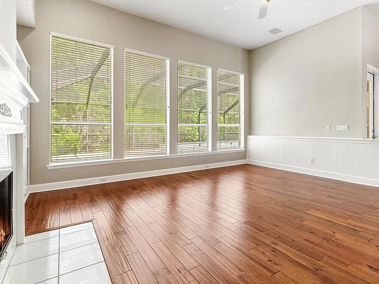 337 S Mill View Way — Photo 22