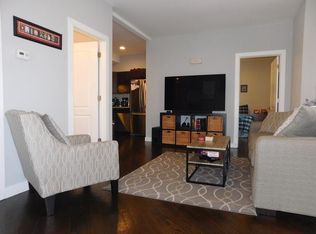 1807 W North Ave #22R, Chicago, IL 60622