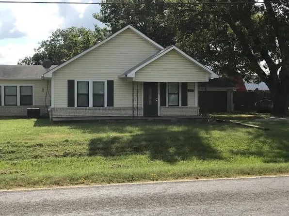 1400 S 45th St, Corsicana, TX 75110