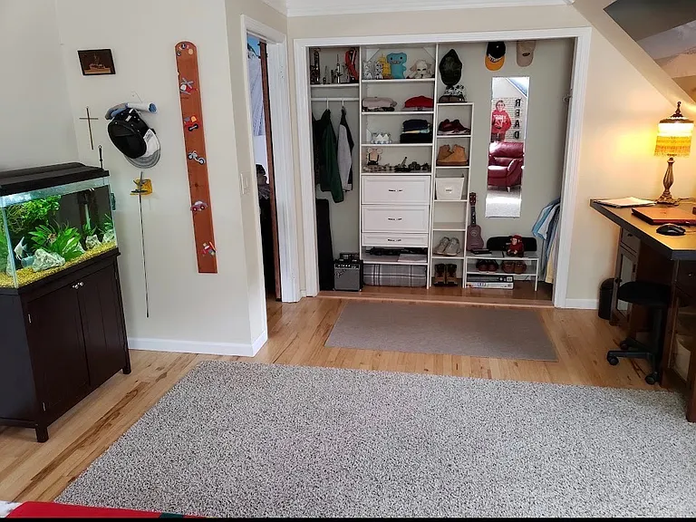 259 Frowein Rd — Photo 18