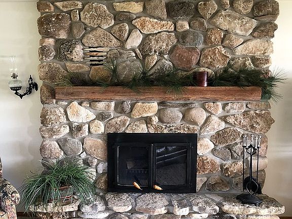 Natural stone, working frpl.