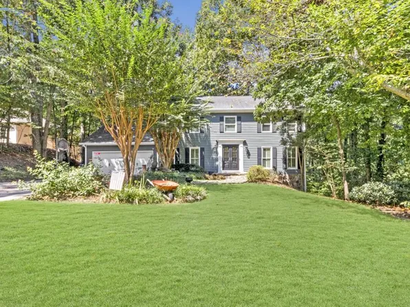455 W Spalding Dr, Sandy Springs, GA 30328