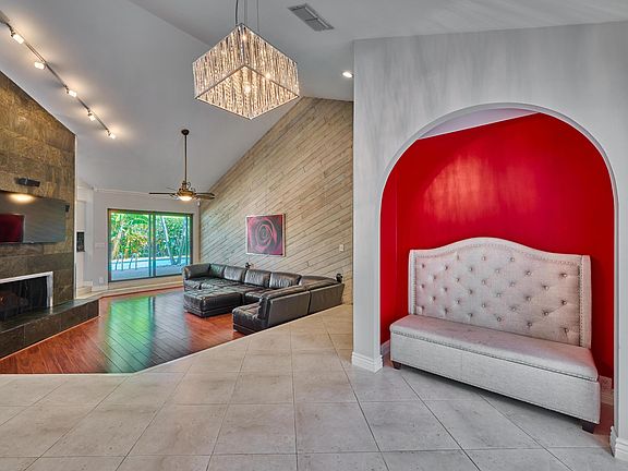 5th image of 2869 NW 34th Street