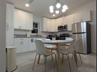 786 Vineyard Rd, San Marcos, CA 92069