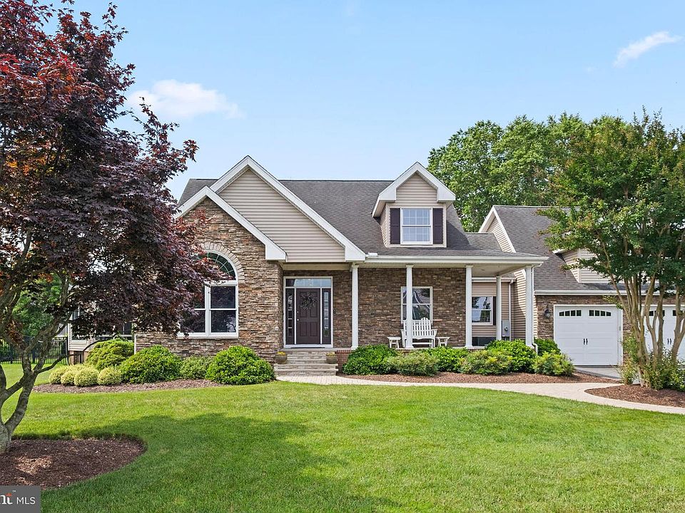 1st image of 12944 Shoal Dr