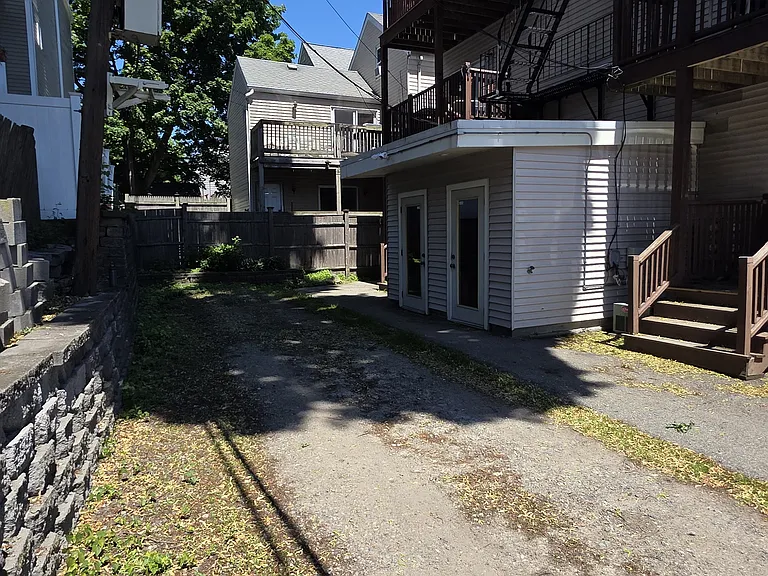29 Jenkins St #1 — Photo 24