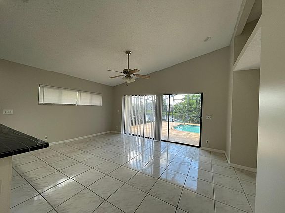 4th image of 9342 NW 53rd Ct