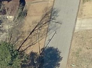4363 Savannah Dr, Atlanta, GA 30349