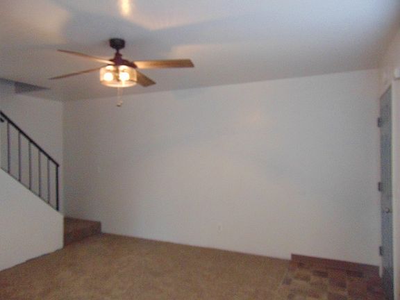 3rd image of 2042 Campus Dr APT 2