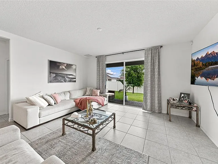 2235 Pigeon Plum Dr — Photo 10