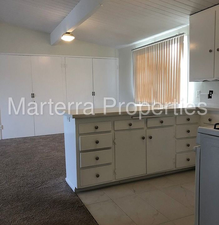 MRV Shalimar 625 Shalimar Dr Costa Mesa CA Zillow