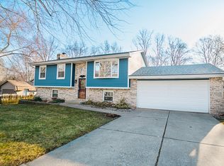 2310 Worthington Dr, Valparaiso, IN 46383