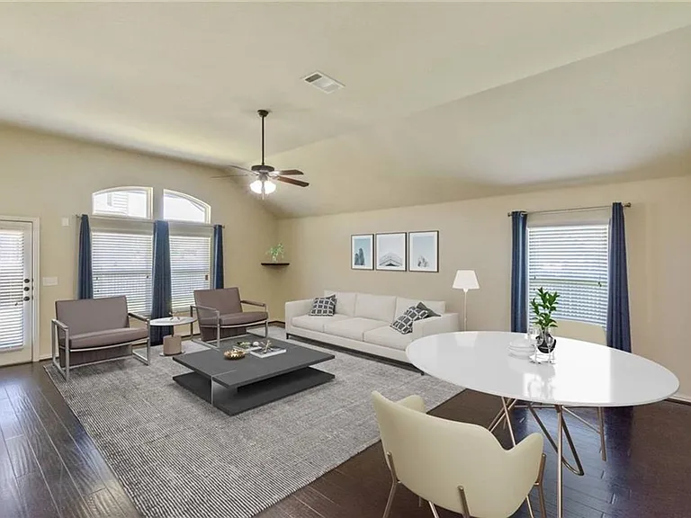 5948 Pescia St — Photo 3