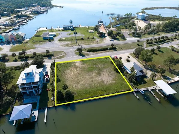 510 Lemoyne Dr, Dauphin Island, AL 36528