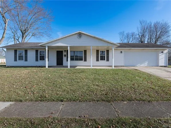 660 Millard Dr, Franklin, OH 45005