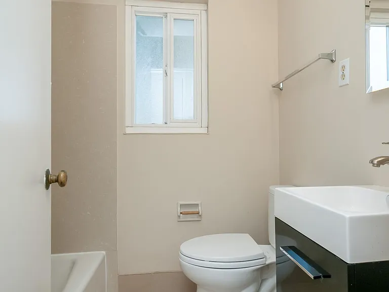 4 E 41st Pl — Photo 13