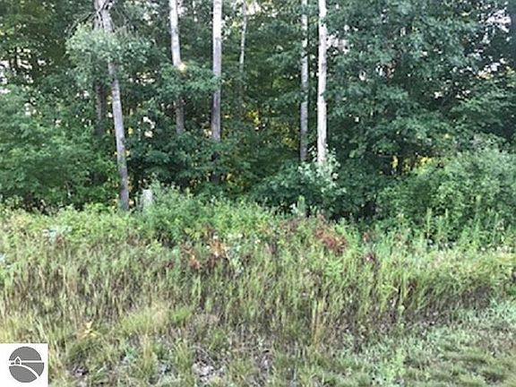 2nd image of N A Noble Rd