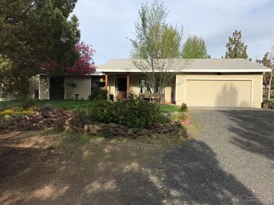 274 SE Hering Rd, Madras, OR, 97741