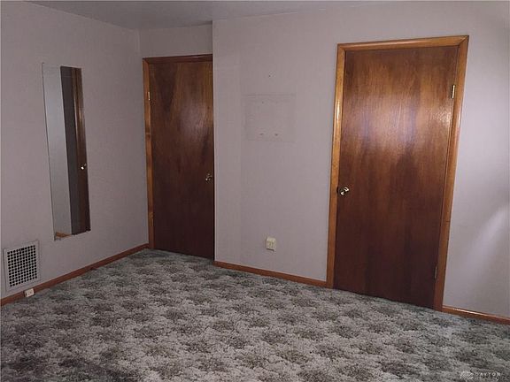 5th image of 1031 Belle Ave